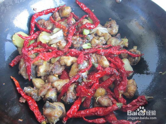 辣子鸡的做法