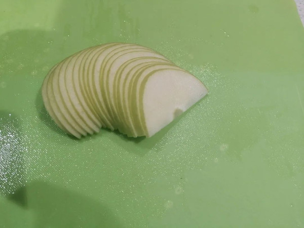 青苹果巴斯克蛋糕