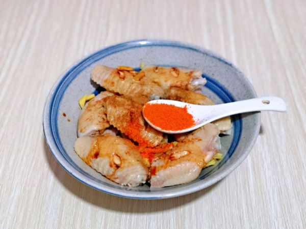 无油柠香脆皮鸡翅