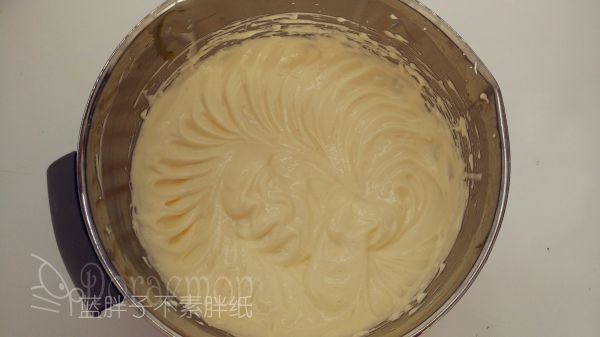 青柠海绵纸杯蛋糕