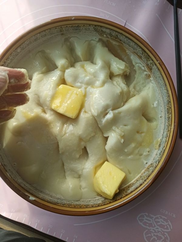 不用烤箱也能做的甜品草莓大福