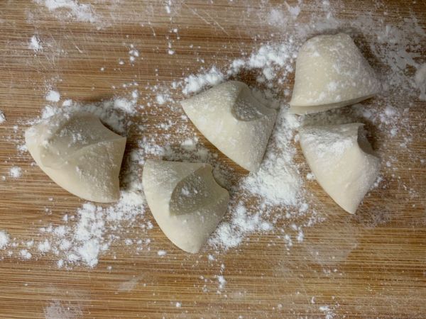 胡萝卜猪肉饺子