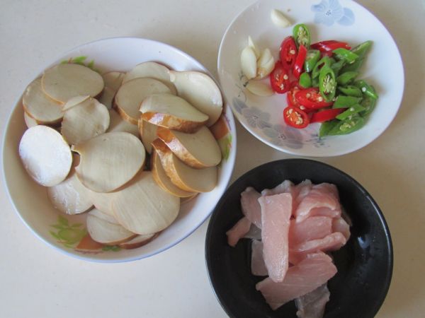 双椒素鸡炒肉片