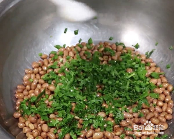 如何做油酥花生米好吃？