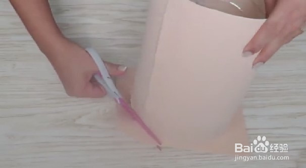 如何巧妙利用大号塑料瓶