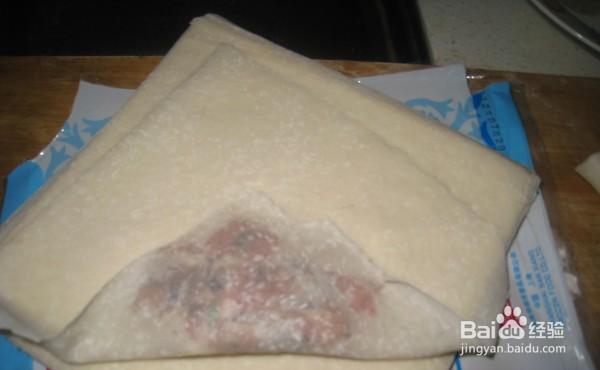 一步步做馋嘴的黑木耳瘦肉春卷