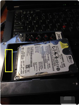 笔记本电脑可以接两个硬盘吗