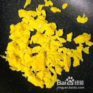 色味俱全的什锦炒蛋