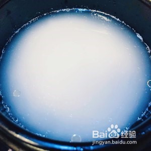 石锅港式煲仔饭的做法