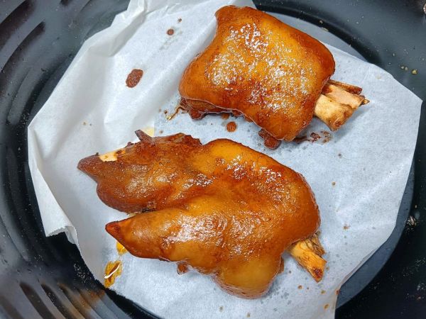 奥尔良风味烤猪蹄