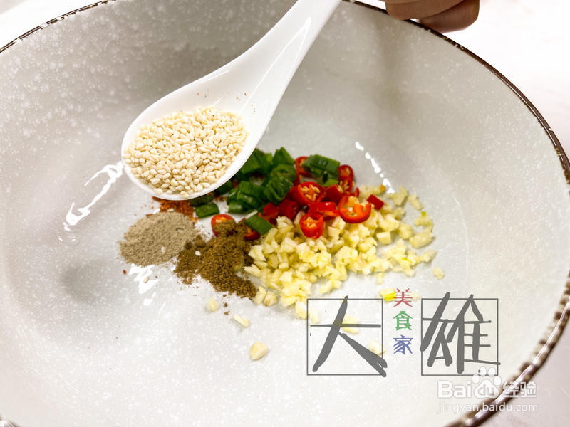 酸汤肥牛面的做法