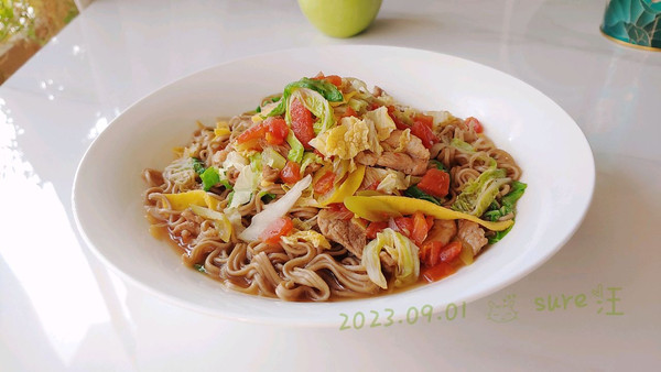 葱油茄肉白菜面