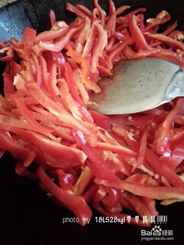 家常菜:双椒肉丝