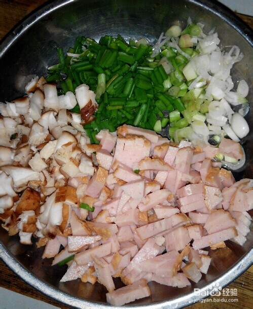 鸡​蛋炒面怎么做