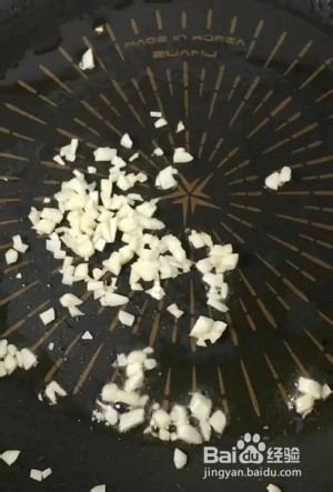 西红柿虾意面的做法