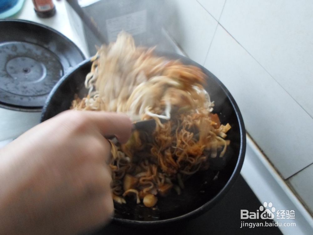 如何在家做焖面
