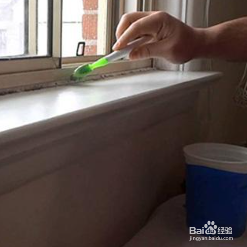 梅雨季节墙壁发霉怎么办