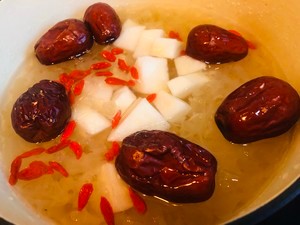 银耳粥怎么做又快又好喝