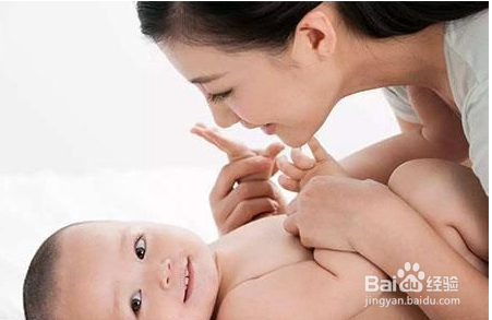 经常抚摸宝宝有哪些好处