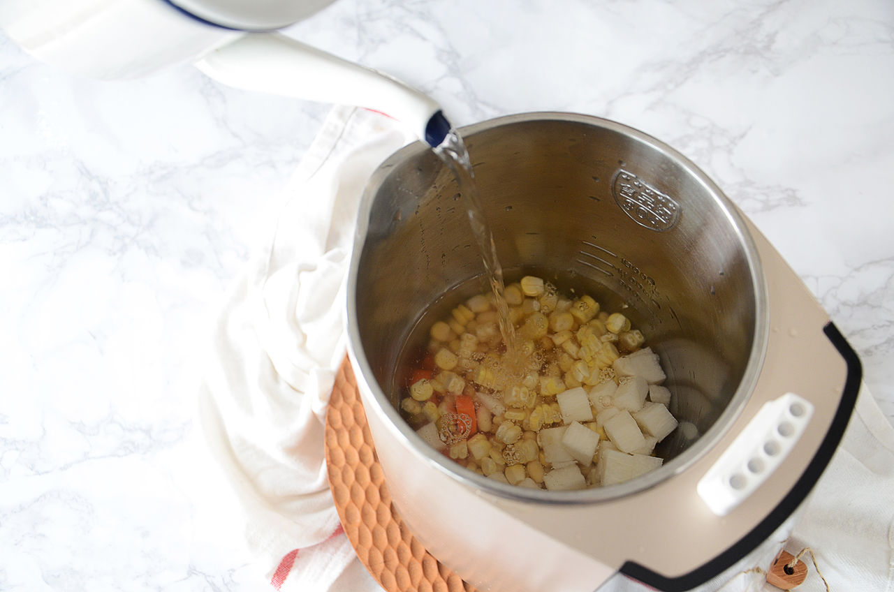 感受幸福从自制开始——润肤田园豆浆的做法!