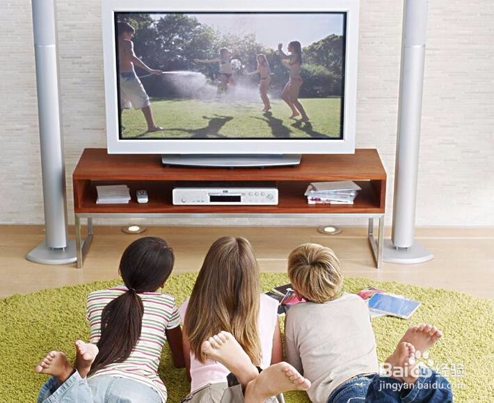 宝宝看电视上瘾怎么办？怎样让宝宝正确看电视