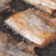 鱼香四溢的酒酿圆子烧带鱼