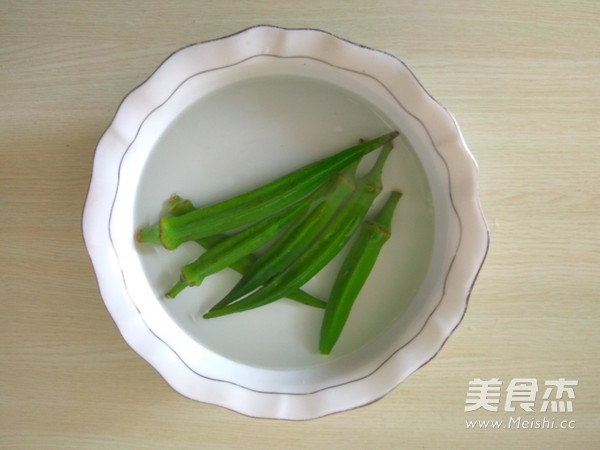 白灼秋葵鸡蛋