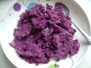 让宝宝越吃越聪明的紫薯果仁球