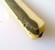 清新宜人的绿茶格子饼干
