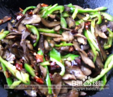 你没吃过的一道美味：炒熏腰片
