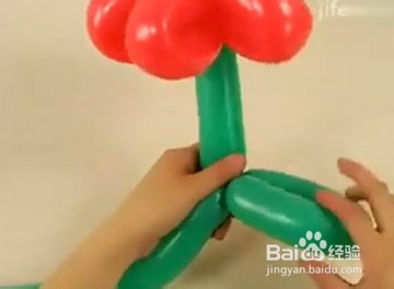 魔术气球做成6瓣花