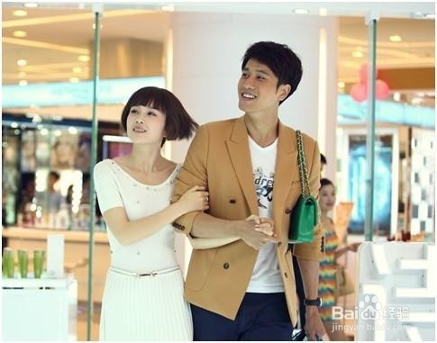 怎么追求拜金女