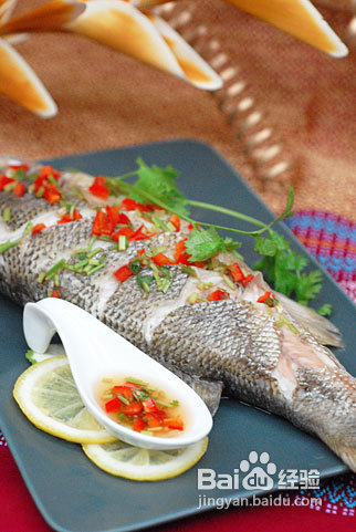 瘦身餐 泰式清蒸鲈鱼