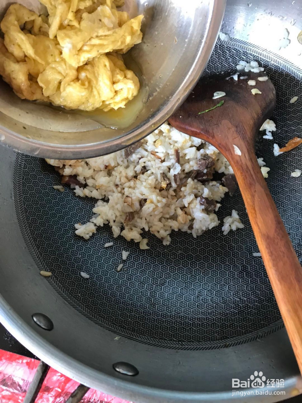 鸭干炒饭怎么做好吃
