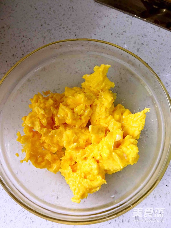 蛋炒饭的家常做法