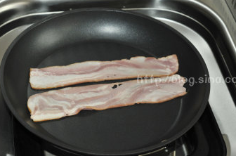 黄金菠萝芝士蛋堡