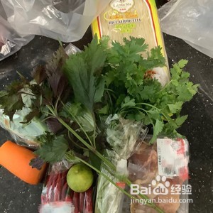 鸡扒捞檬粉的做法