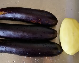 茄子炖土豆的做法