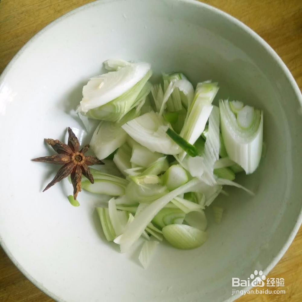 东北猪肉炖酸菜做法