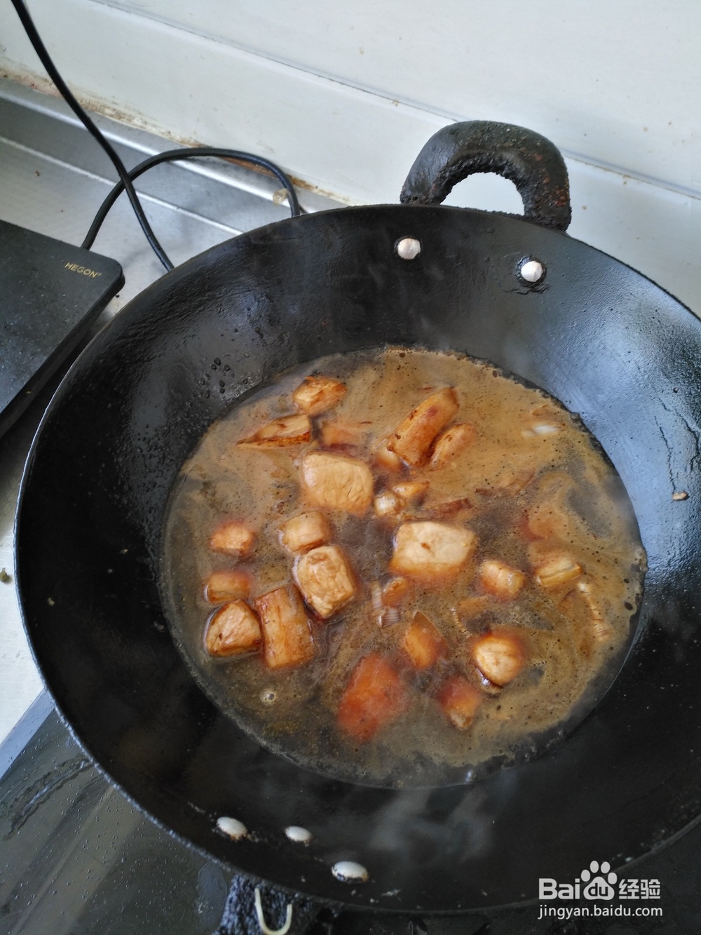 土豆烧肉怎么做?