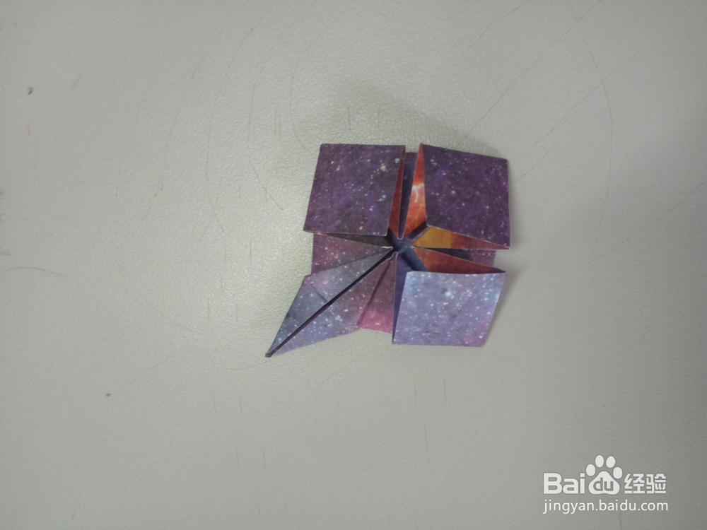 多瓣花的折纸方法