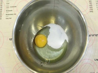 百变凯蒂猫甜甜圈怎么做？