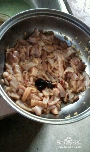 自家长辈的私房菜爆炒猪肚