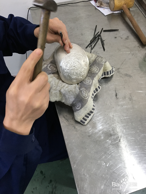 纯银烧水壶价格由什么因素决定?