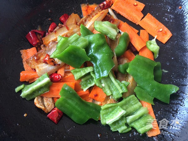 川香回锅肉的做法