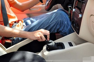 手动档汽车换挡技巧