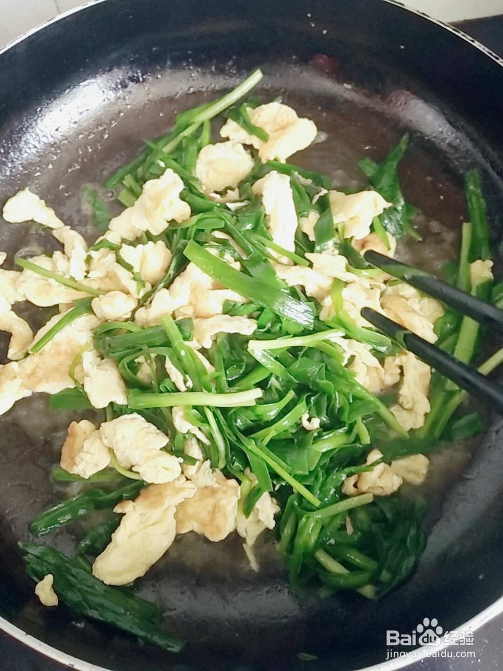 如何做一道好吃的韭菜炒鸡蛋?