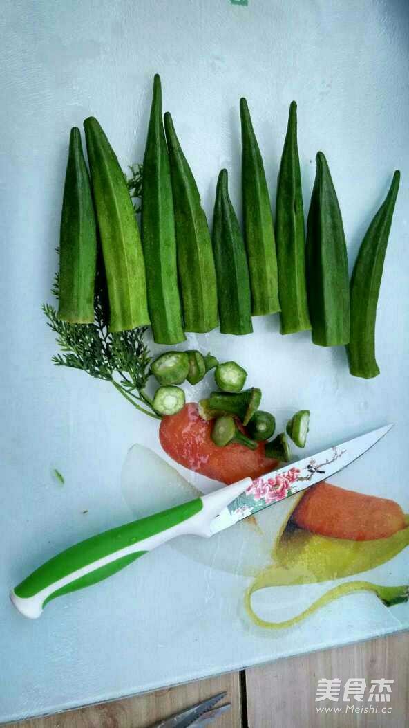 蒜蓉粉丝蒸秋葵