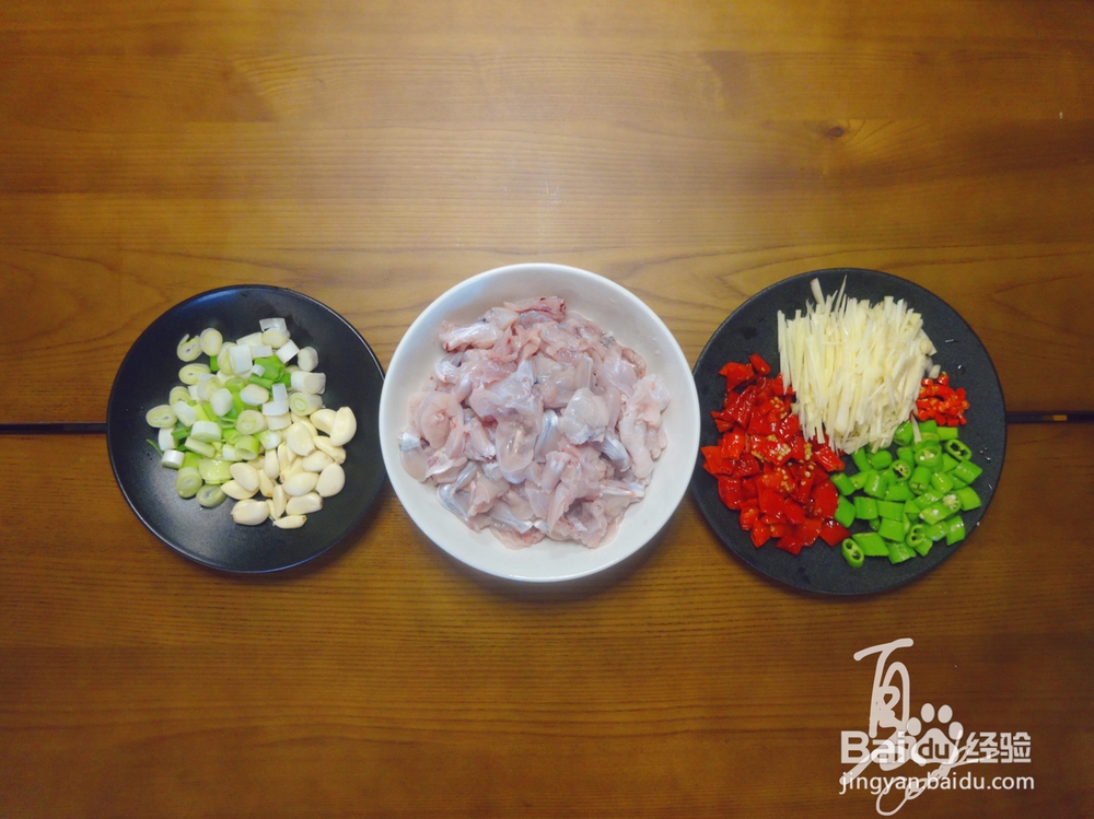 怎么吃都不腻的泡椒仔姜牛蛙