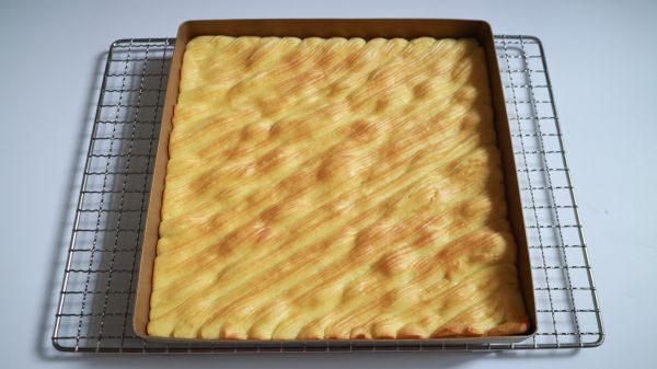 日式泡芙蛋糕卷